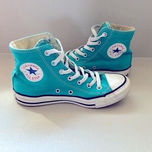 Converse All Star - size 7 women